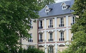 L'Oree Du Bois Des Rois